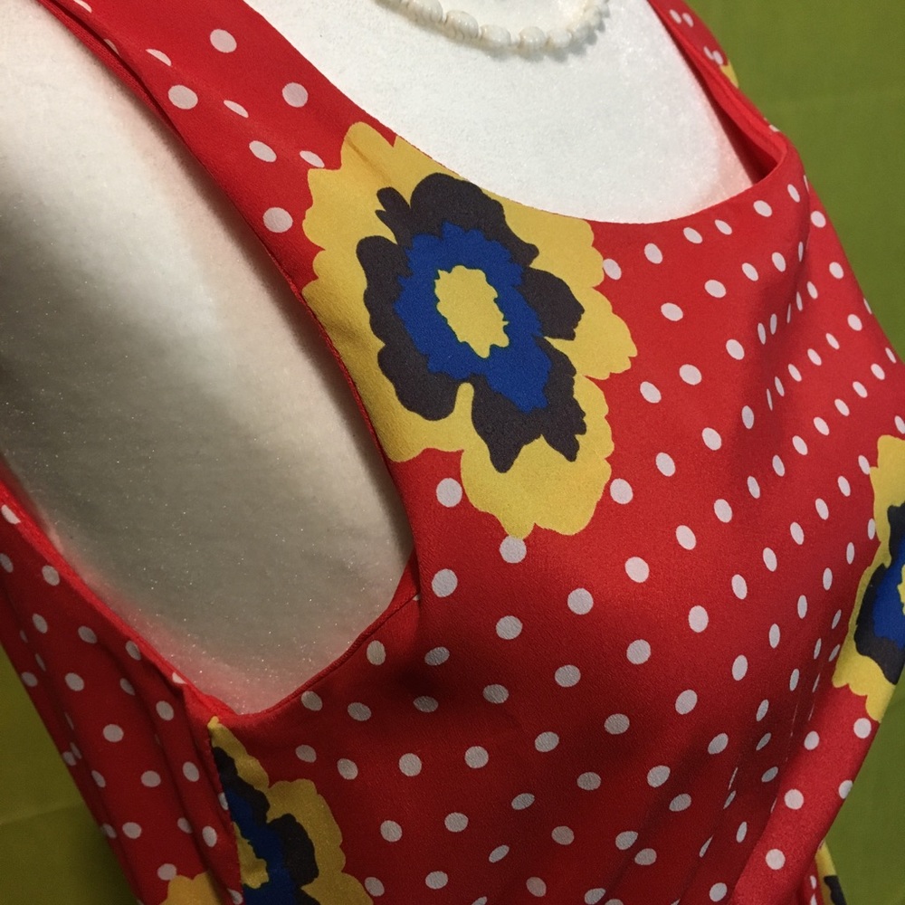 Polka dot dress!